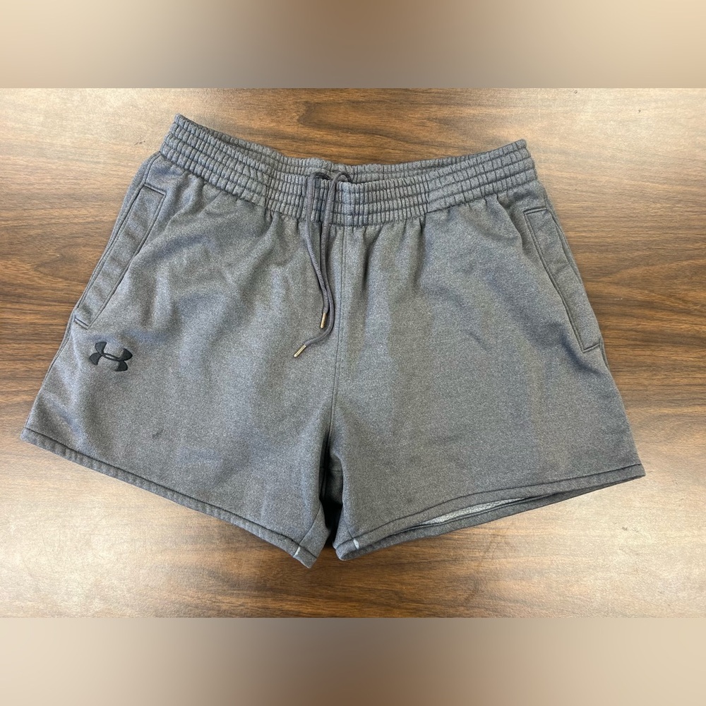Men’s Under Armour sweat shirts. XL. Small spot and snag. See pics